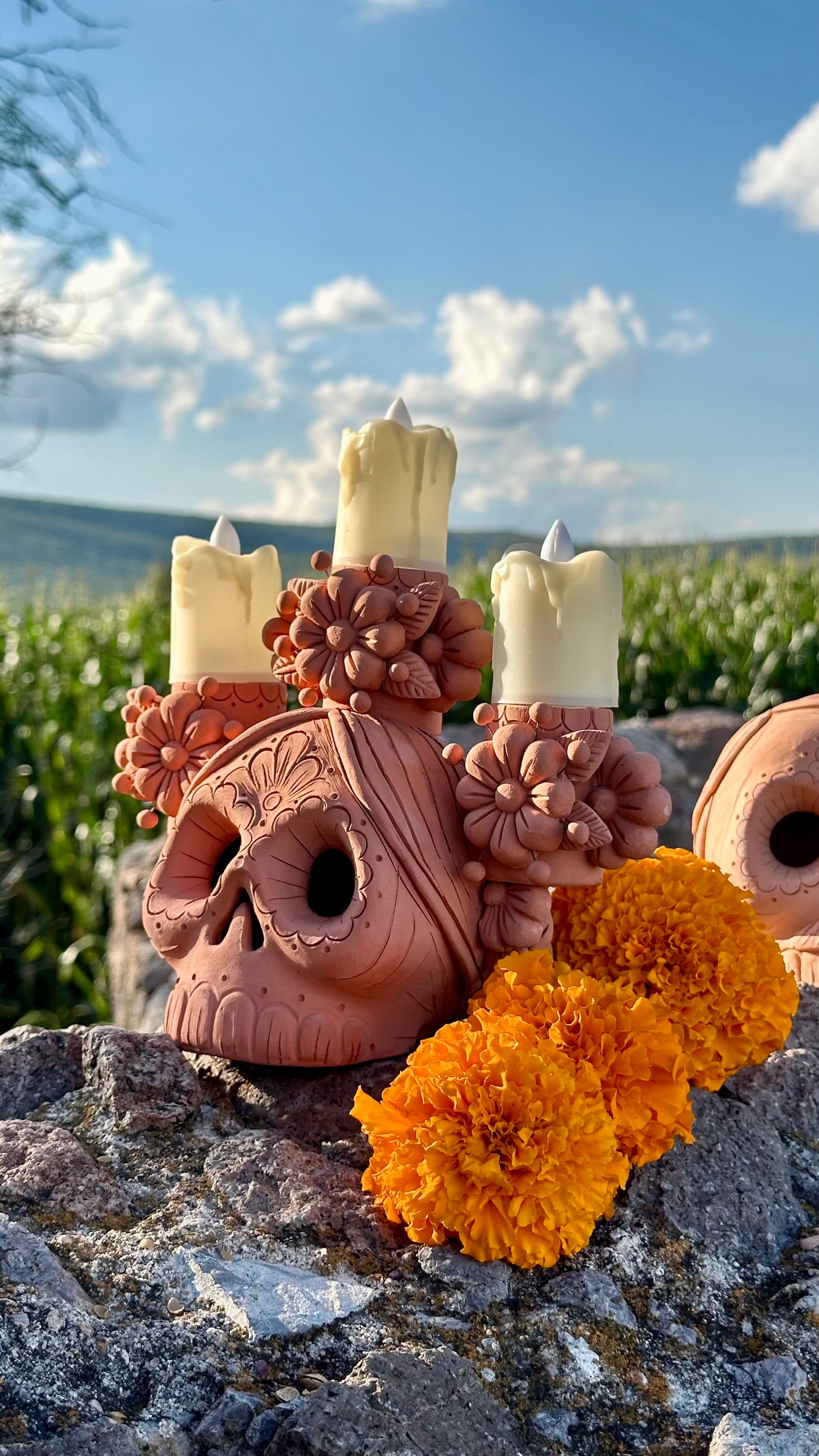 THREE CANDLE CATRINA